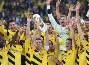 开云sport-多特蒙德中场球员表现神勇，领队取得连胜