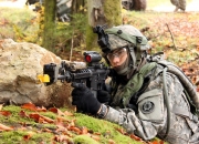 开云APP-当活塞的蓝领哲学遇上黄蜂的轻盈，范弗利特的欧冠启示录