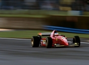 开云下载-破晓之战，当非洲沉默的猎手咬住西班牙斗牛士的咽喉