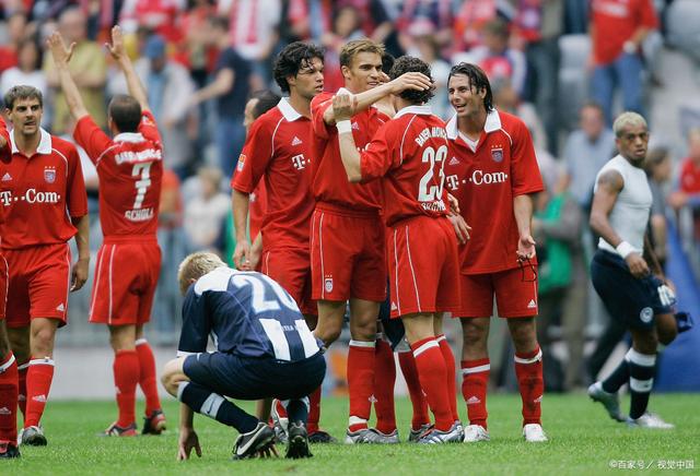 拜仁慕尼黑力克对手晋级半决赛