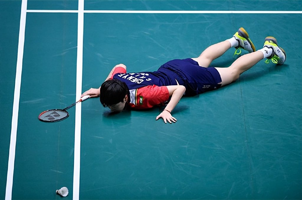 体操选手爆冷获胜,专家预测失准 体操选手爆冷获胜,专家预测失准