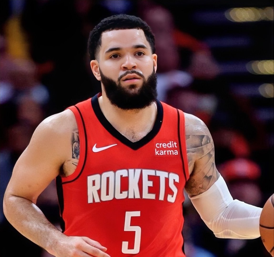 凯尔特人完胜马刺,范弗利特刷新纪录 凯尔特人完胜马刺,范弗利特刷新纪录