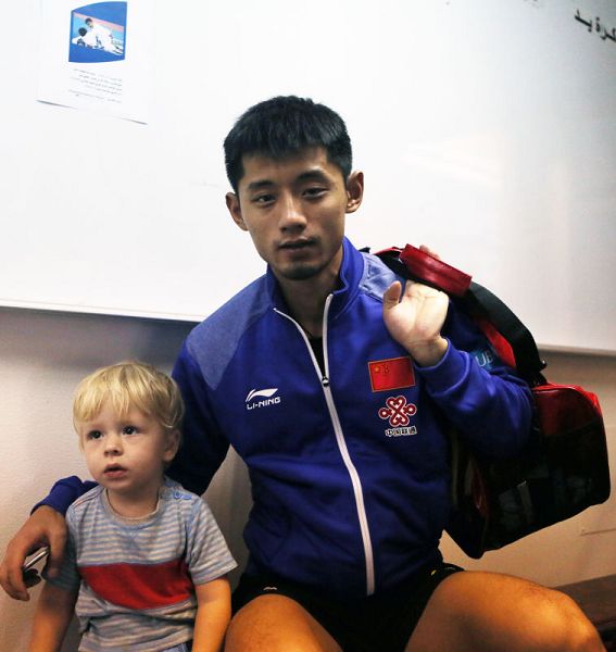 日本队横扫奥地利队，张继科带队取胜