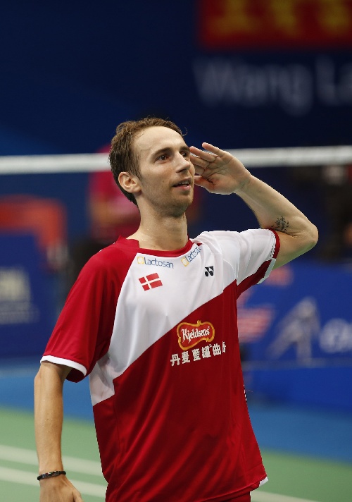 丹麦队碾压韩国队，黄鸭组合高光表现