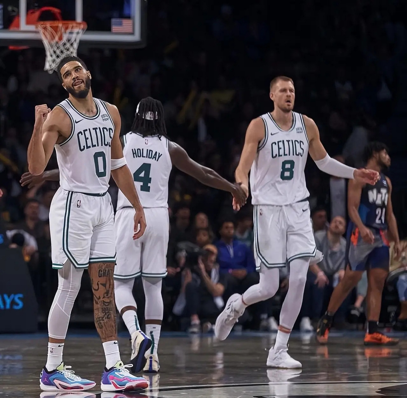 山西队轻取天津队，塔图姆状态火热