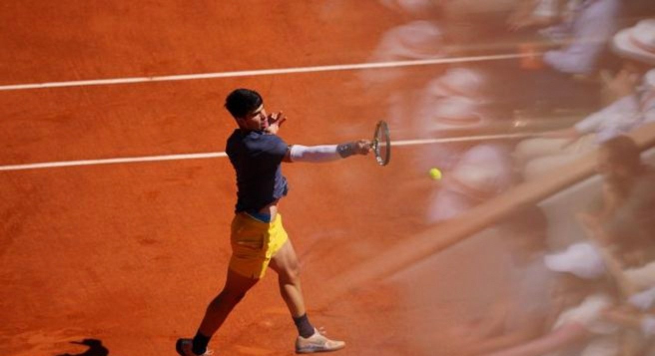 ATP总决赛力克澳网，德约科维奇点燃赛场